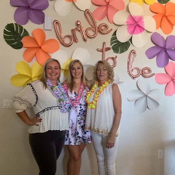 Meet your Posher, Dawn - Picture 4 of 8